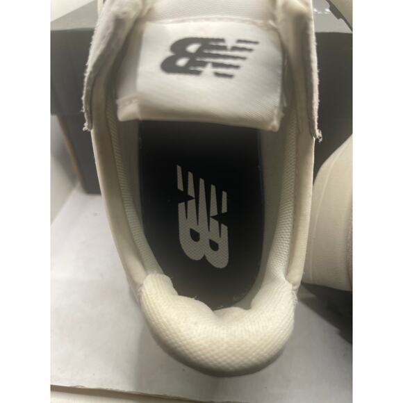 Women's New Balance WS327FE Sea Salt/White/Black Suede Size 9 - Picture 6 of 10